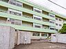 周辺：川口市立在家中学校 930m