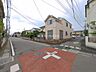 外観：前面道路含む現地