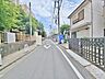 外観：前面道路