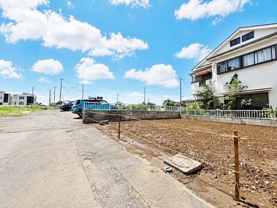 外観:~建築条件はありません~お好きなハウスメーカーや工務店で自由に建築できます。理想の間取りやこだわりの邸宅を、東宝ハウス川口と一緒にイチからじっくりカタチにしていきませんか。 外観:~建築条件はありません~お好きなハウスメーカーや工務店で自由に建築できます。理想の間取りやこだわりの邸宅を、東宝ハウス川口と一緒にイチからじっくりカタチにしていきませんか。