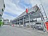 駐車場：駐車場は広々としているので、駐車が苦手な方にも安心ですね。空き状況はお問い合わせください。