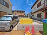 外観：前面道路含む現地