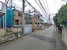 外観：前面道路含む現地
