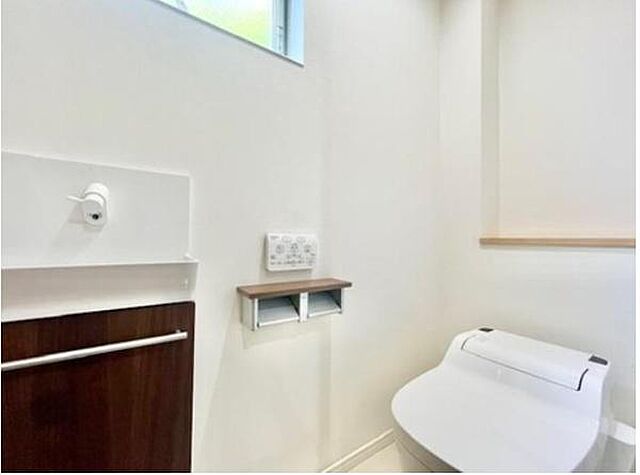 トイレ 新宿区中井2丁目30-7