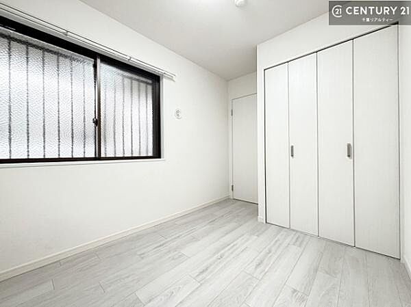 寝室を拡大表示