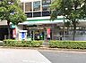 周辺：ファミリーマート稲毛海岸駅前店まで625m