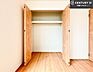 収納：収納が充実しているからこそ、お部屋はいつも広々。掃除や片付けもラクになり、居心地の良い暮らしが続きます。