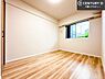 子供部屋：掃き出し窓がないお部屋は、お子様のお部屋としても安心です！収納スペースも充実しているので散らかったお部屋をサッと片付けられます！