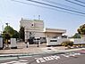 周辺：船橋市立塚田小学校まで697m