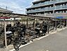 その他：屋根付きの駐輪場です