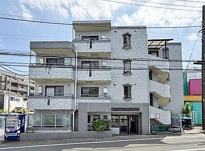 外観:物件選びの際、環境、広さ、間取り、設備仕様、デザイン、外観の様子、気になるポイントは多々ございますが、「資産価値」という視点で見た場合、その基準は1つ、ズバリ「立地」です。 外観:物件選びの際、環境、広さ、間取り、設備仕様、デザイン、外観の様子、気になるポイントは多々ございますが、「資産価値」という視点で見た場合、その基準は1つ、ズバリ「立地」です。