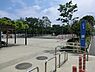 周辺：戸部公園まで550m、道路を隔てて遊具のある広場と多目的広場に分かれています。水辺の生き物が暮らせるようにつくられた、わくわく池があります。