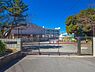 周辺：横浜市立別所小学校まで596m