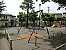 周辺：東俣野第二公園まで245m、住宅街の比較的広めな公園です。見通しの良い公園ですので、お子様を安心して遊ばせられます。
