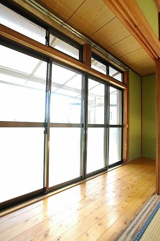 室内 牛久市上柏田1丁目