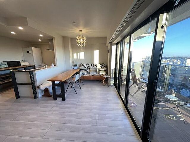 リビング/ダイニング 水戸市宮町1丁目