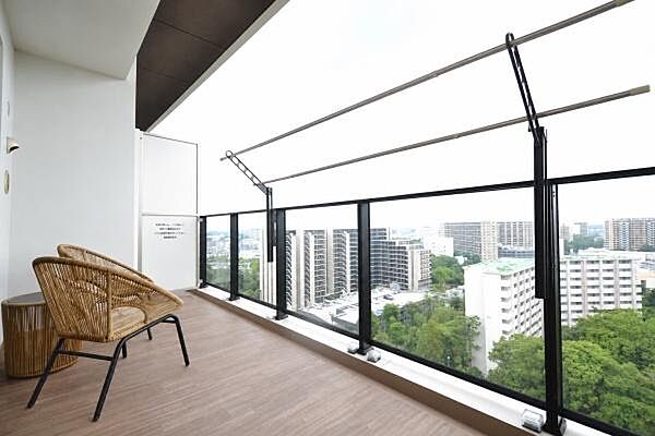 バルコニーを拡大表示