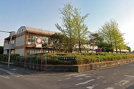 つくば市立竹園東小学校まで510m、お子さまを育む学校が身近にあります。お子さまの通学も安心です。