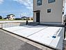 駐車場：駐車場もゆとりある広さの為、大切なお車や自転車を停めることが出来ます。
