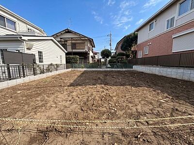 外観:建築条件なし、更地でのお渡しの土地ですのでお好きなハウスメーカーで建築できます!整形地ならではのプランニングのしやすさが魅力!お好みの間取りや配置を実現しやすく、理想の住まいづくりを叶えます! 外観:建築条件なし、更地でのお渡しの土地ですのでお好きなハウスメーカーで建築できます!整形地ならではのプランニングのしやすさが魅力!お好みの間取りや配置を実現しやすく、理想の住まいづくりを叶えます!