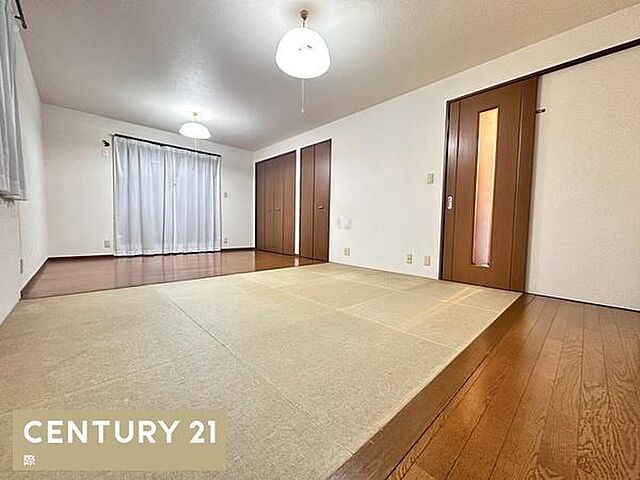 室内 和歌山市太田