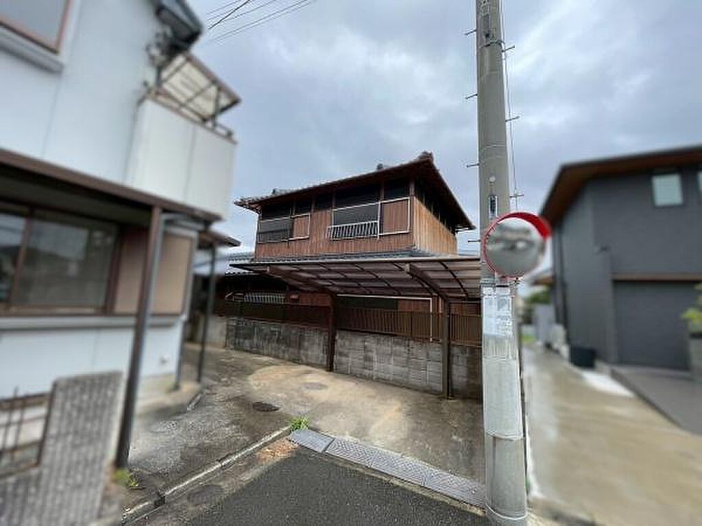 detached 和歌山県和歌山市栄谷