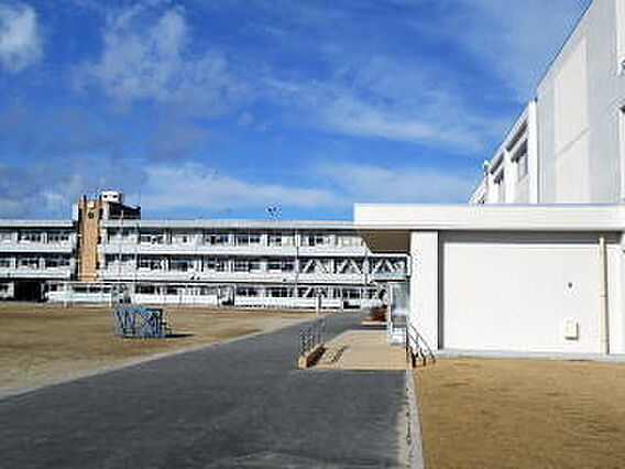 海南市立下津小...