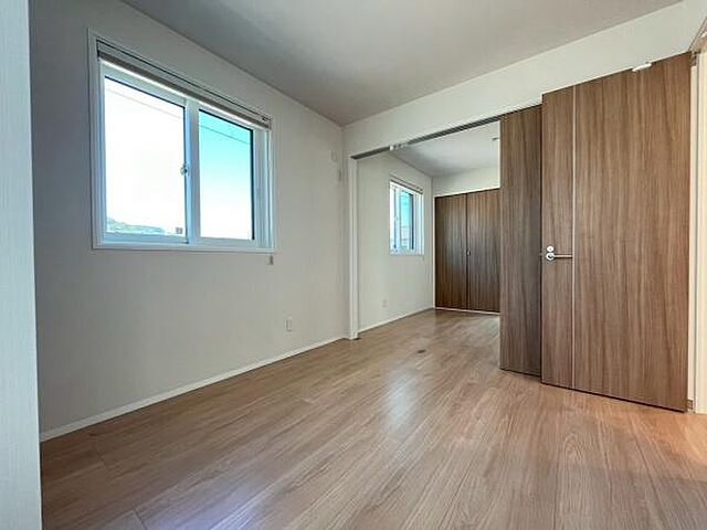 室内 和歌山市西庄