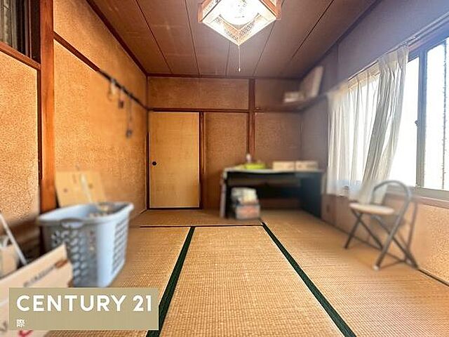 室内 和歌山市坂田