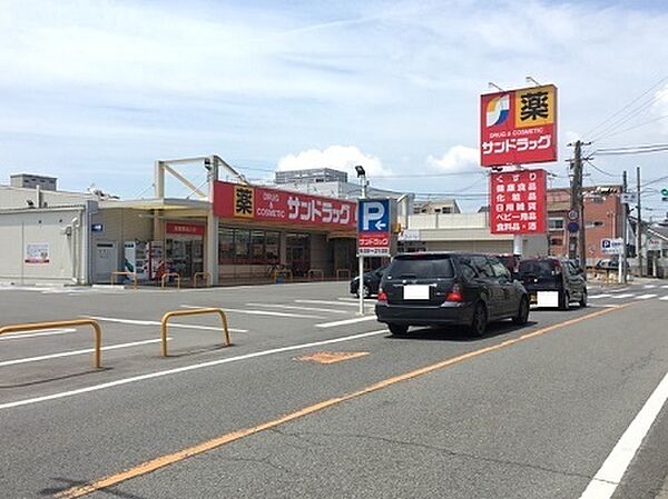 周辺を拡大表示