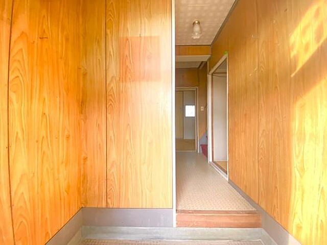 玄関 岩出市吉田