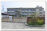 周辺：和歌山市立楠見小学校まで1026m