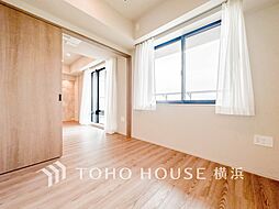 ＴＨＥ　ＹＯＫＯＨＡＭＡ　ＦＲＯＮＴ　ＴＯＷＥＲ