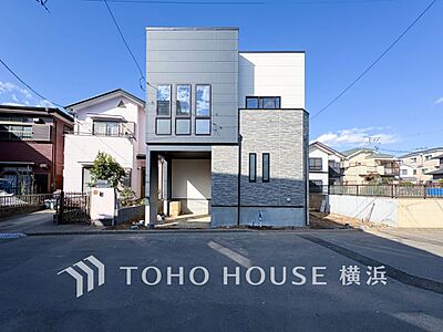 外観:少しでも豊かに、少しでも快適に。そんな想いから生まれた邸宅。 外観:少しでも豊かに、少しでも快適に。そんな想いから生まれた邸宅。