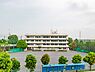 周辺：横浜市立汲沢中学校　850m　徒歩11分。部活などで帰りが遅くなっても安心の距離です。 