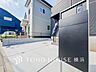 その他：スタイリッシュな外観に見合う、オシャレな郵便受け。毎朝新聞を受け取るのも楽しみになりそう。