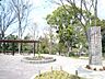 周辺：県立保土ケ谷公園　1900m　スタンド付の野球場、サッカー場、ラグビー場、テニスコートなど運動施設が整っている公園。 
