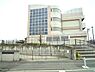 周辺：横浜市立東山田小学校　350m　徒歩5分。小学校が近いのは子育てファミリーにもおすすめのポイント。 