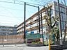 周辺：横浜市立杉田小学校　1400m　徒歩22分。子育て世代に優しい落ち着いた住環境。 