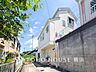 玄関：お住まいの顔となる玄関。
