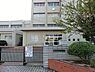 周辺：横浜市立日吉台中学校　1100m　徒歩15分。部活などで帰りが遅くなっても安心の距離です。 
