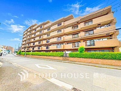 外観:時間のゆとりと空間、爽やかな陽光がもたらす光と風を贅沢なまでに感じる暮らしが始まります。 外観:時間のゆとりと空間、爽やかな陽光がもたらす光と風を贅沢なまでに感じる暮らしが始まります。