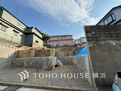 外観:豊かな居住性と、クオリティが見事に調和した住空間。(2026年7月撮影) 外観:豊かな居住性と、クオリティが見事に調和した住空間。(2026年7月撮影)