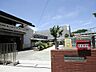 周辺：横浜市立永田中学校　500m　徒歩7分。部活などで帰りが遅くなっても安心の距離です。 
