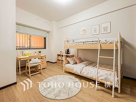 穏やかな寛ぎを届けるお部屋。※生成AIによるイメージです。家具・小物は販売価格に含まれません。