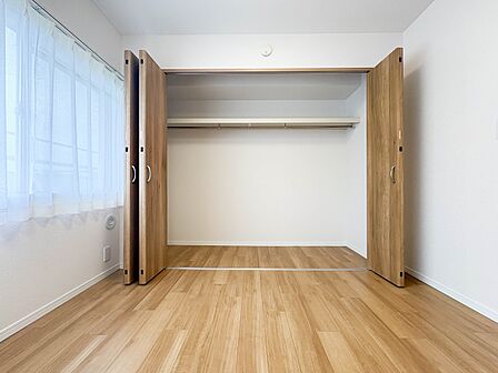 住まいの快適性を左右する収納は欲しい場所に使い勝手のよい収納を確保しています。