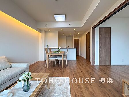 ご家族やお客様との時間など、多くの時を刻む空間。