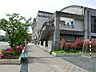 周辺：川崎市立今井中学校　860m　徒歩11分。部活などで帰りが遅くなっても安心の距離感です。 