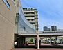 周辺：独立行政法人労働者健康福祉機構関東労災病院　1200m　24時間救急医療を実践、地域医療連携にも力を注ぎ高度医療、二次救急を重視した急性期型の総合病院。 