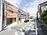 玄関：お住まいの顔となる玄関。住まう方のプライドを満たすクオリティを備えています。 